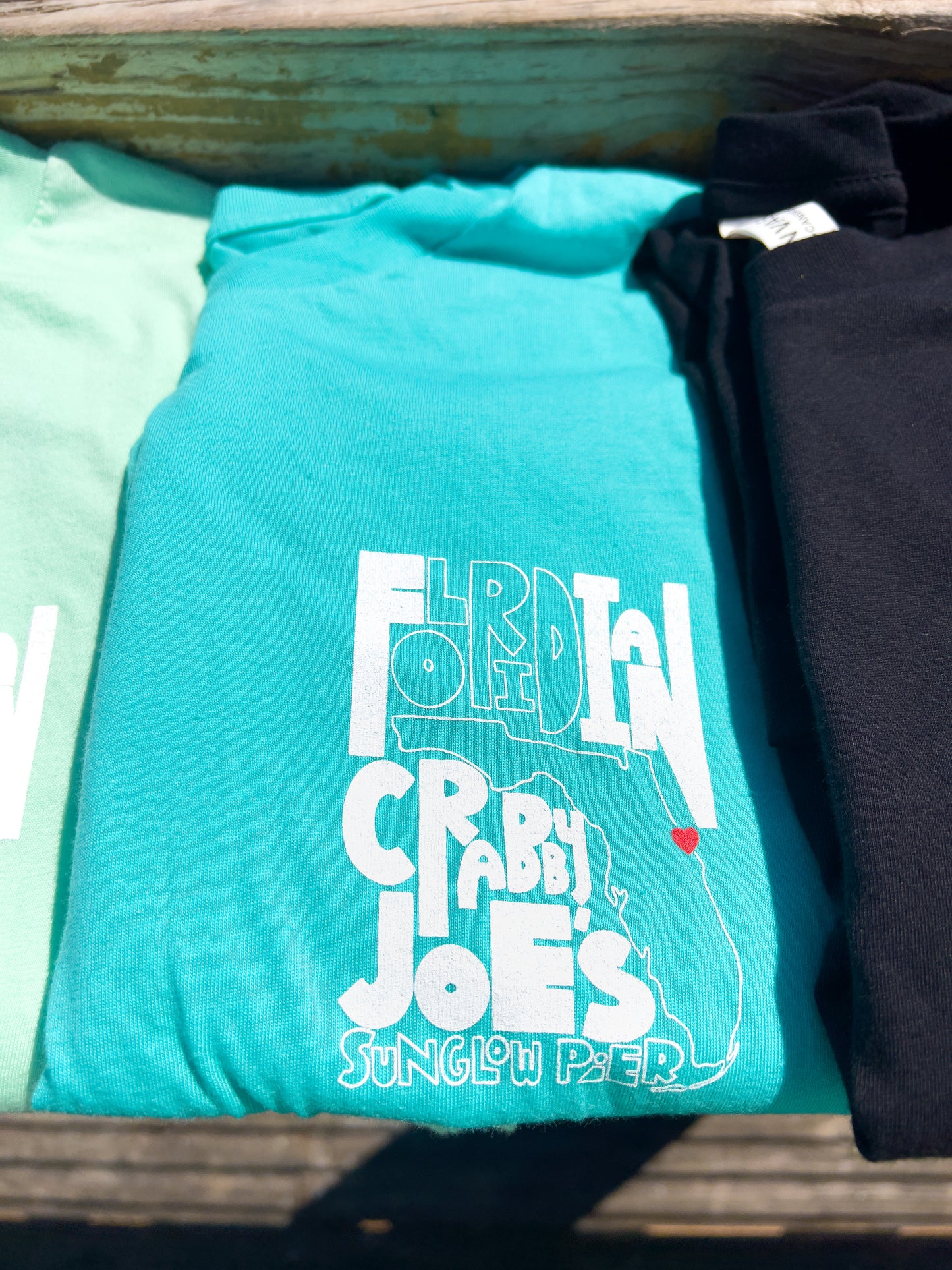 Crabby Strong!T-Shirts Unisex